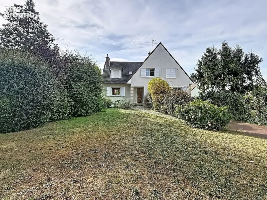 Photo Maison à Gouvieux au prix de 599 000€