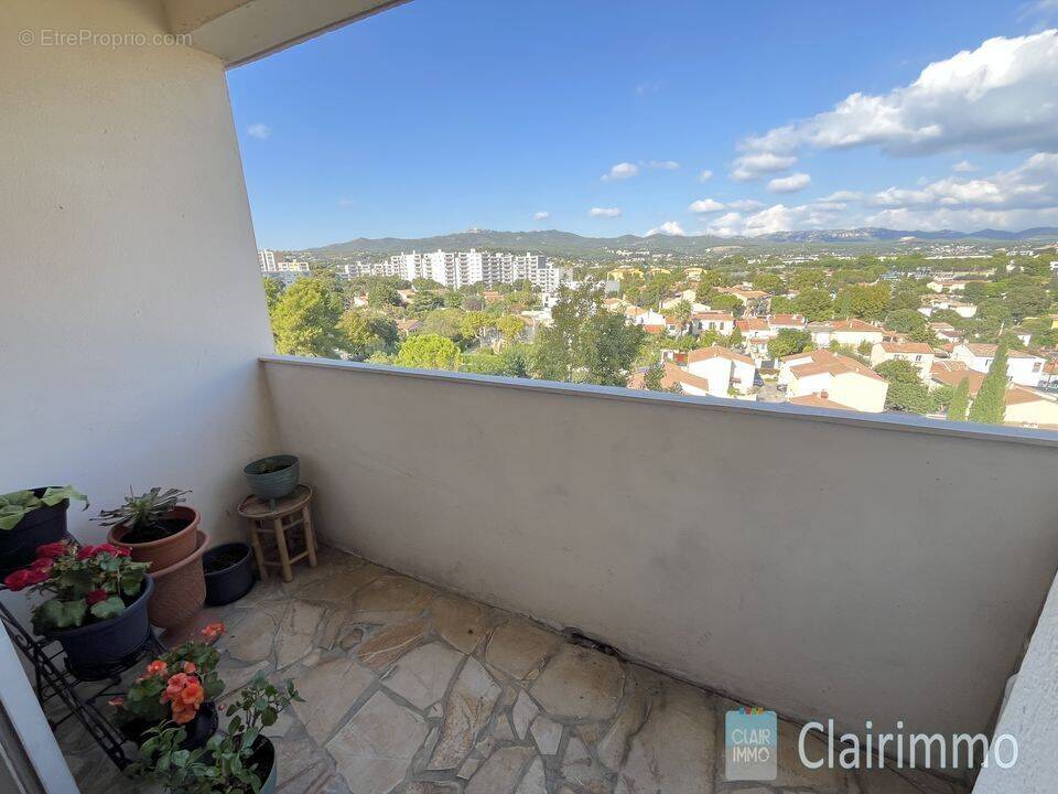 Appartement à MARSEILLE-13E