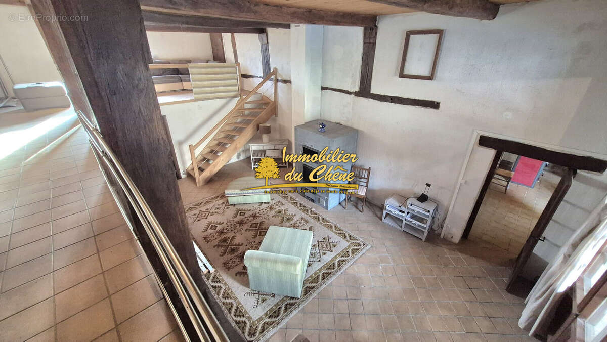 Maison à SAINT-BRESSON