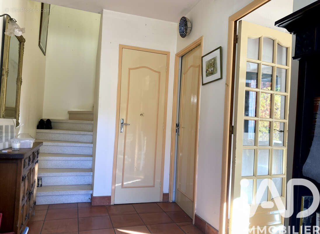 Maison 100 m² à Paziols  - photo 6