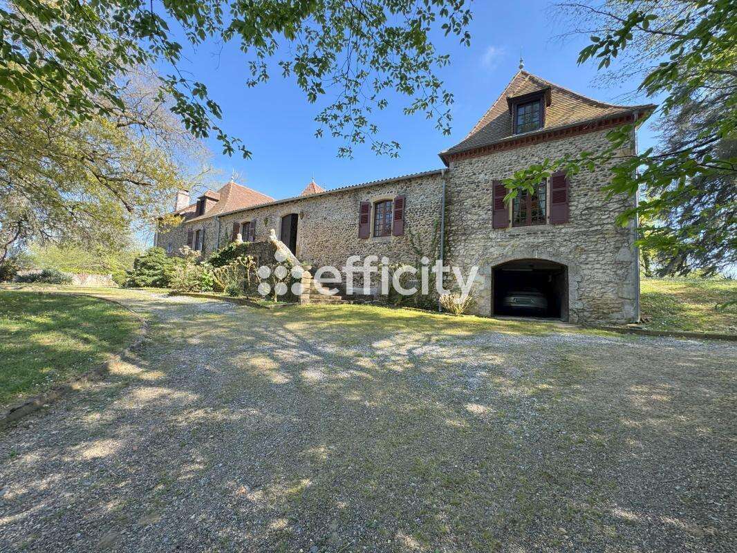 Maison à GARLIN