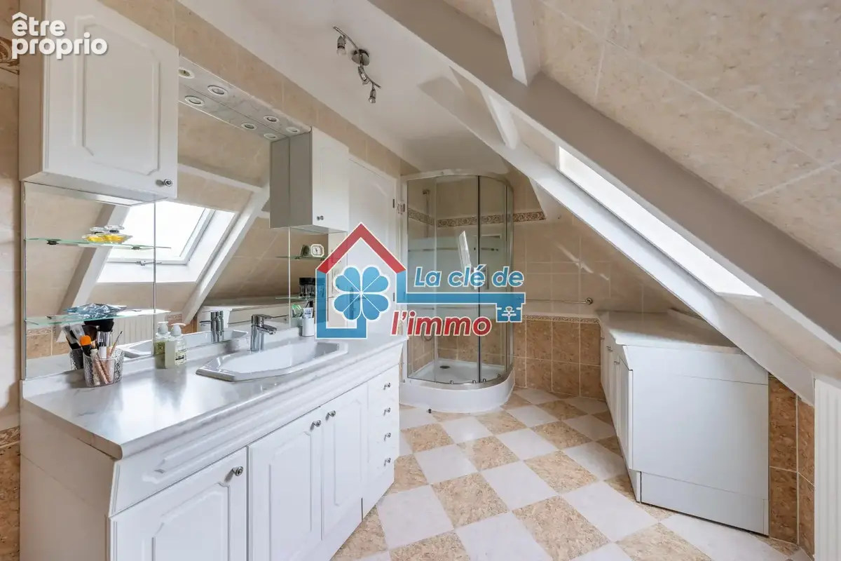 Maison 5 pièces 91 m² à vendre à Moissy-Cramayel (77550) - photo 9