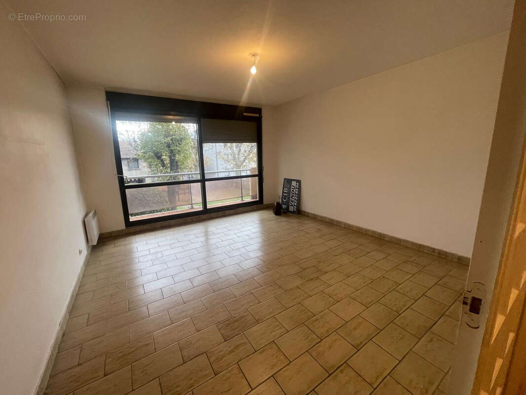 Appartement à LE PEAGE-DE-ROUSSILLON