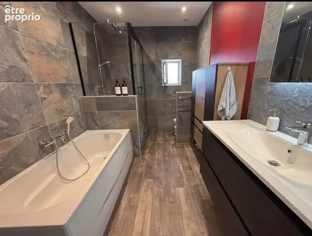 Grande maison dans lotissement prive et securise - photo 16