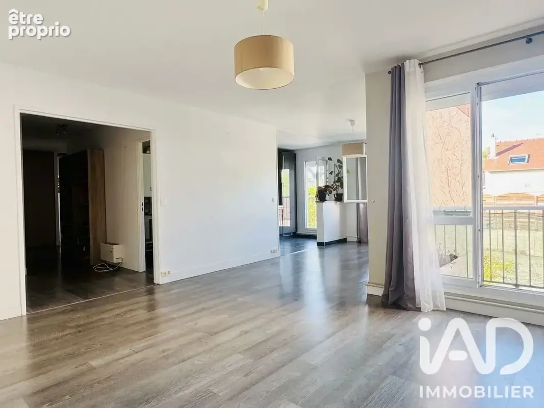 Photo 1 - Appartement à BEYNES