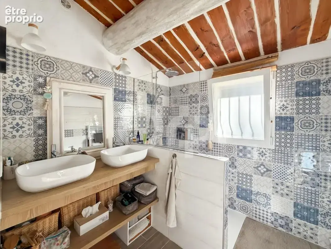 COUP DE COEUR – Maison familiale de 200 m² avec piscine, vue panoramique et T2 indépendant - photo 9