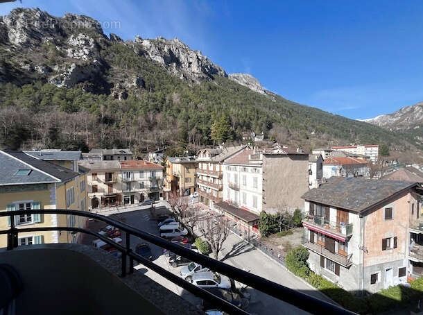 Appartement à TENDE