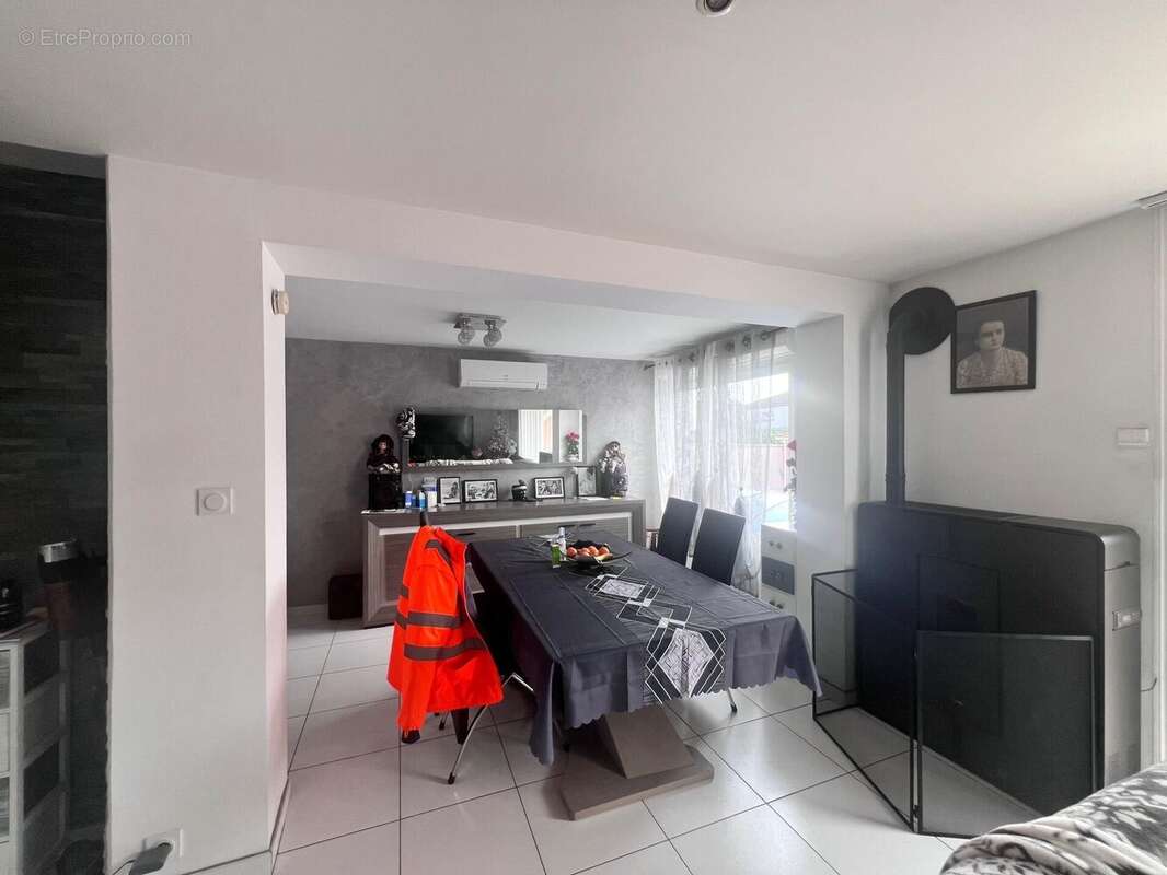 Photo 6 - Maison à ROMANS-SUR-ISERE