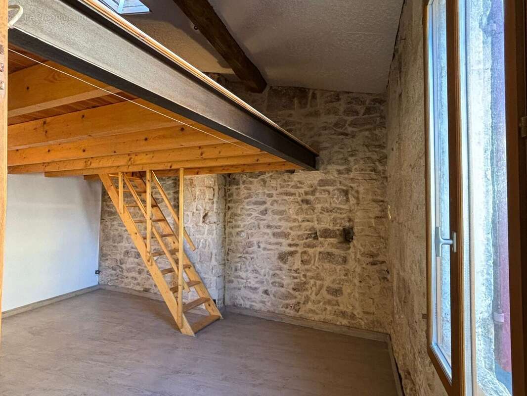 Maison à AUJARGUES