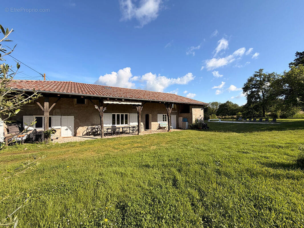 Maison à SAINT-DIDIER-SUR-CHALARONNE