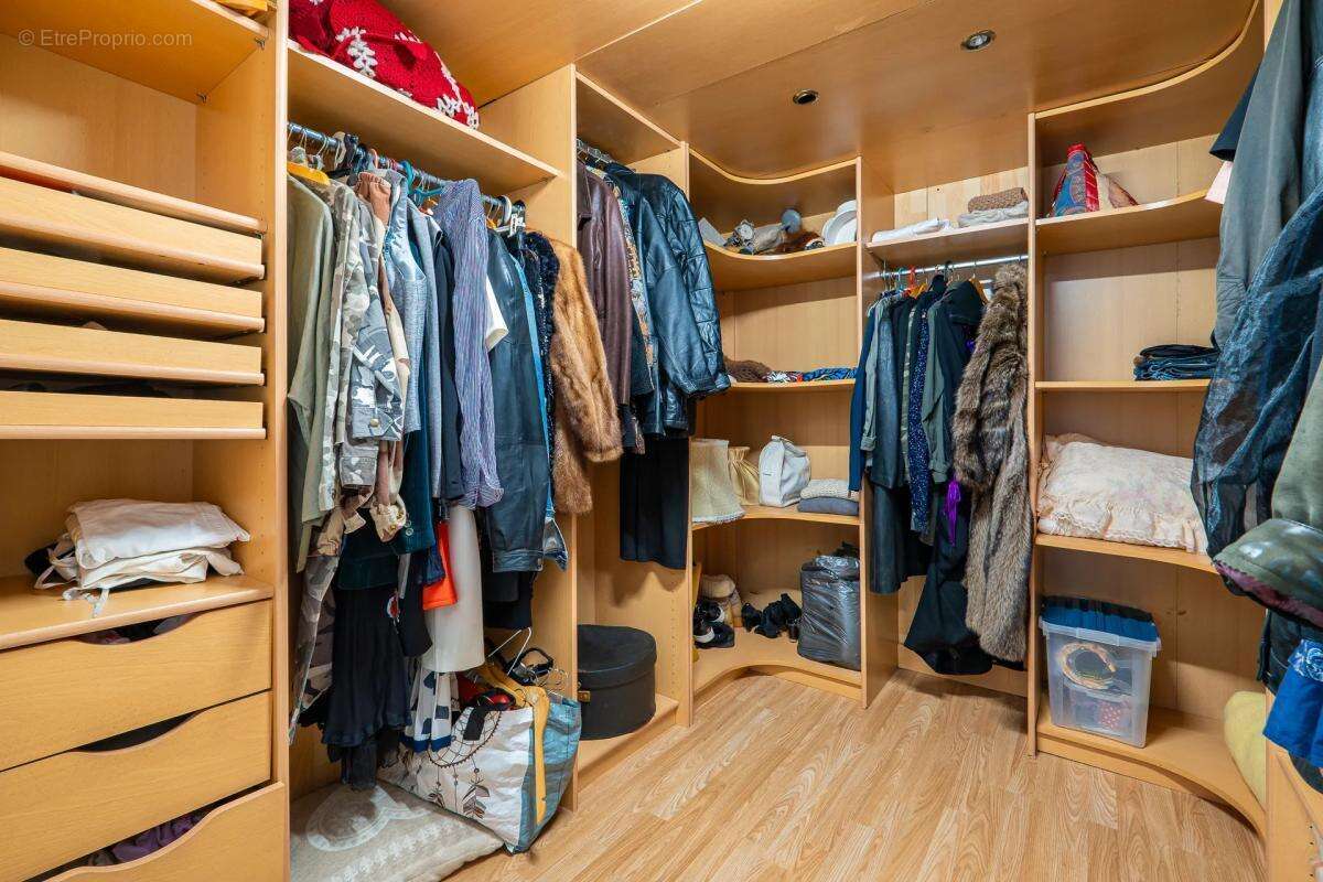 Maison à L&#039;ESCARENE