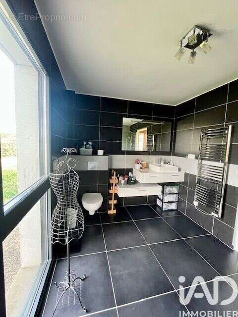 Photo 9 - Maison à LIGUGE