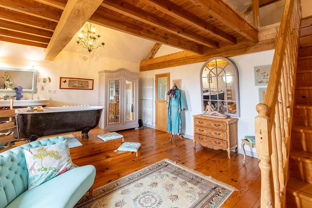 Maison à AIRE-SUR-L'ADOUR