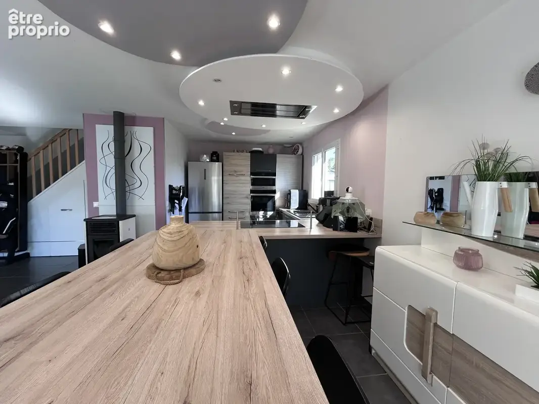 Maison récente T4 duplex avec piscine - photo 4