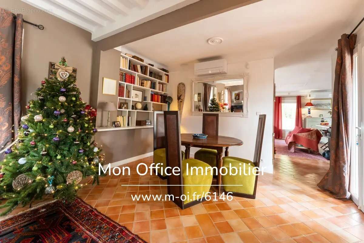 Maison à LOURMARIN