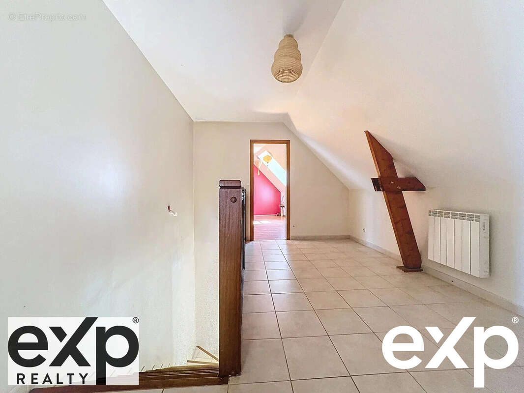 Maison à AMENUCOURT