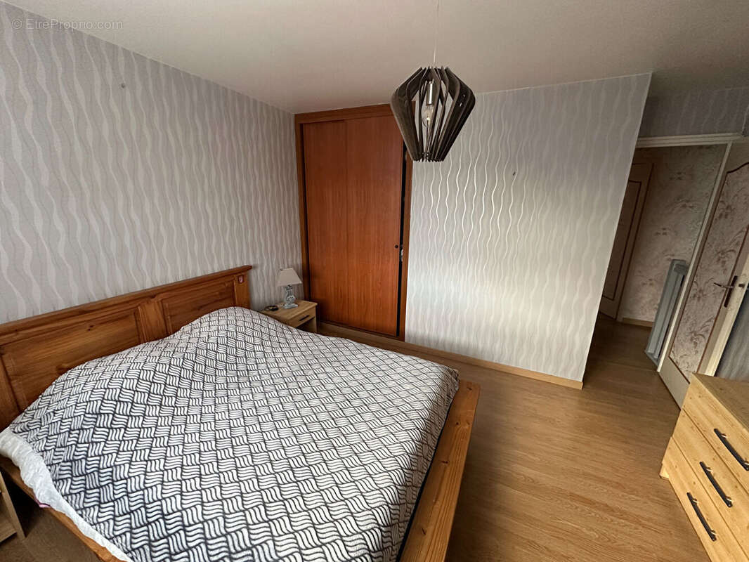 Maison à ARS-SUR-MOSELLE