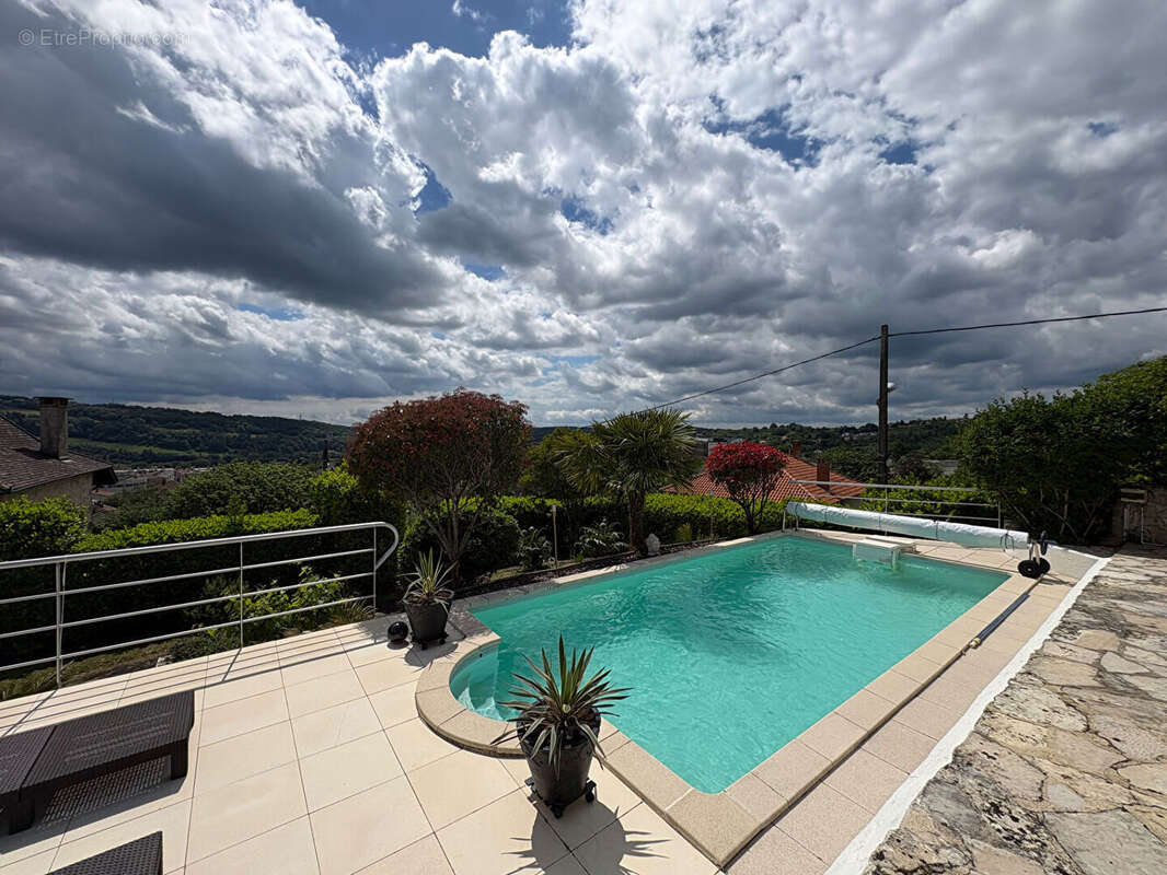 Maison à FIGEAC