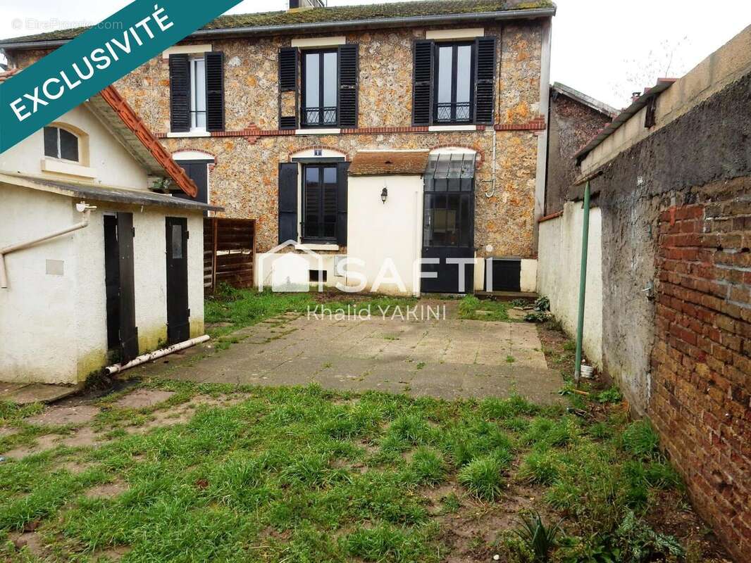 Photo 2 - Maison à MANTES-LA-VILLE