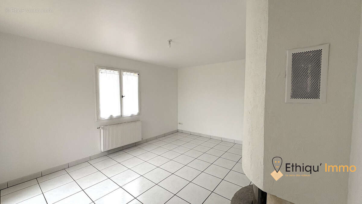 Maison à BAR-SUR-AUBE