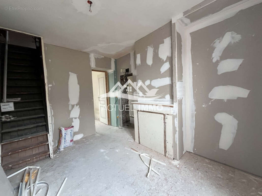 Maison 60 m2 à renover - photo 6