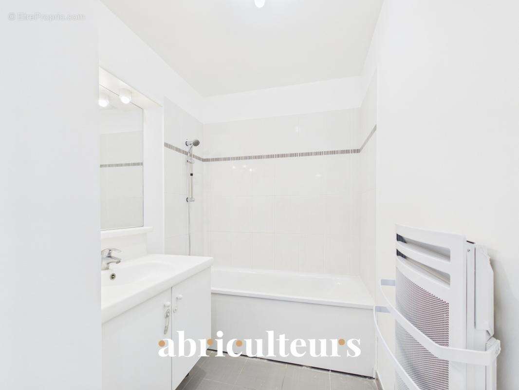 Appartement à SURVILLIERS
