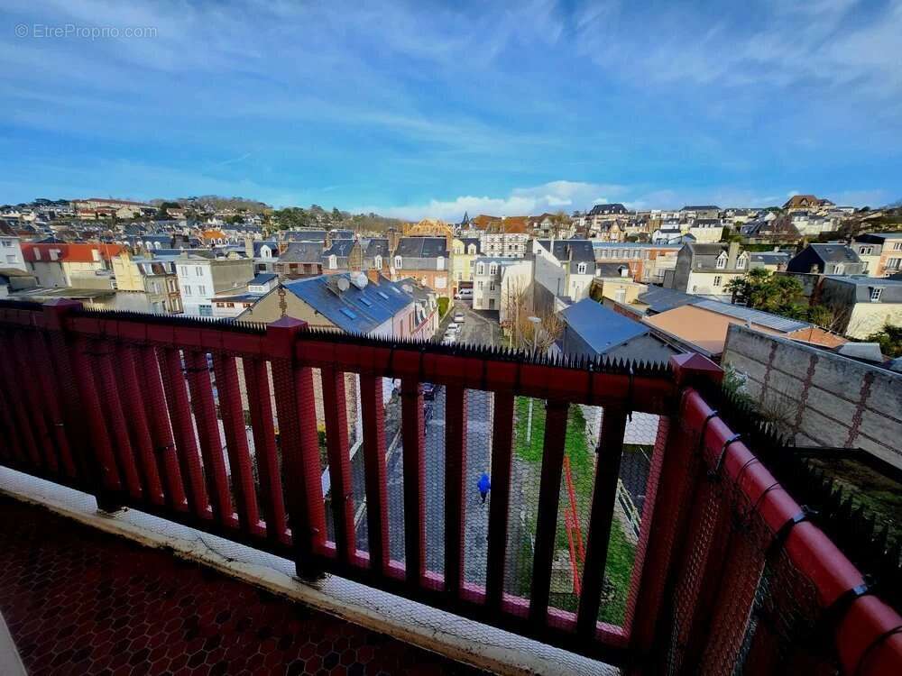 Appartement à TROUVILLE-SUR-MER