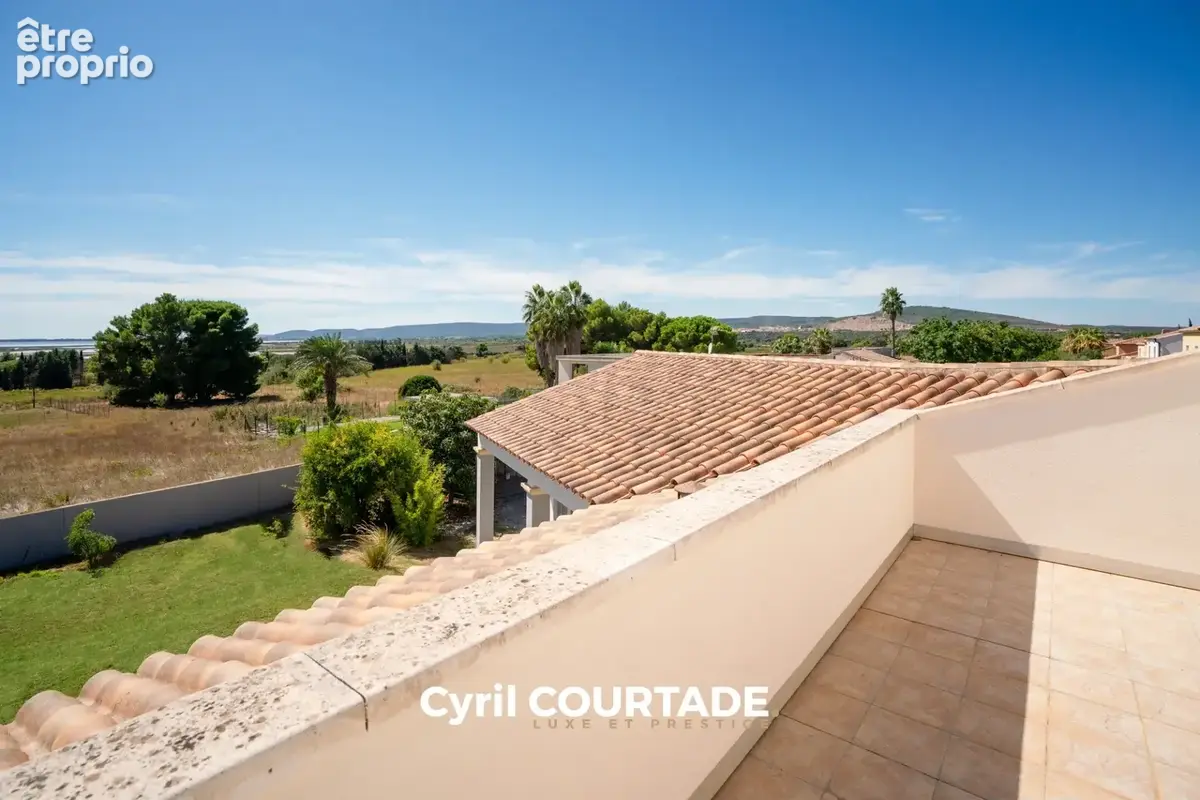 Villeneuve-Lès-Maguelone – Maison avec vue Exceptionnelle de 200 M² – Terrain 1 935 M² – Sous-Sol 110 M² - photo 17