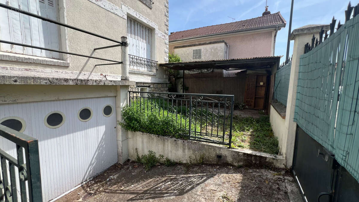 Maison à MAISONS-ALFORT