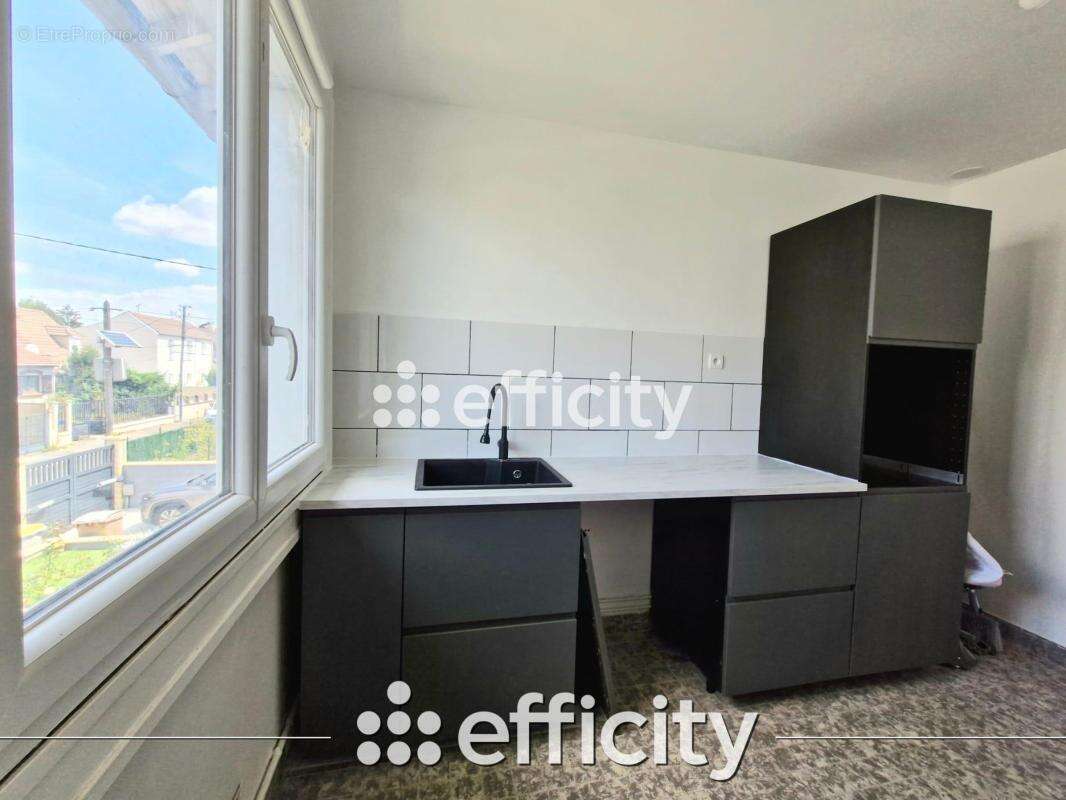 Maison à VILLEPARISIS