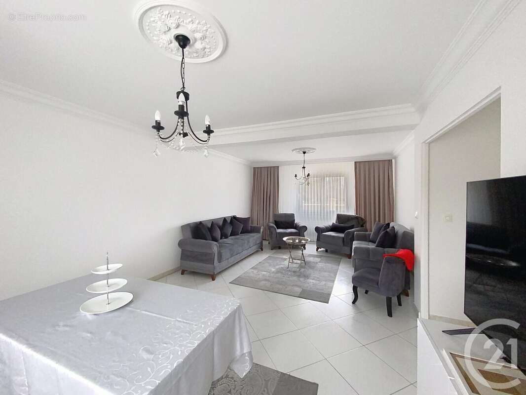 Maison à SAINT-CLEMENT