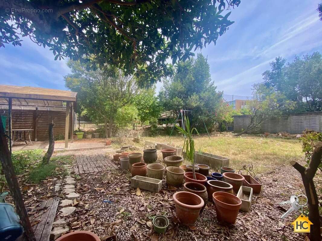 Mougins limite le Cannet Appartement-villa 3850€/m2 avec Jardin 250 m2 - photo 8