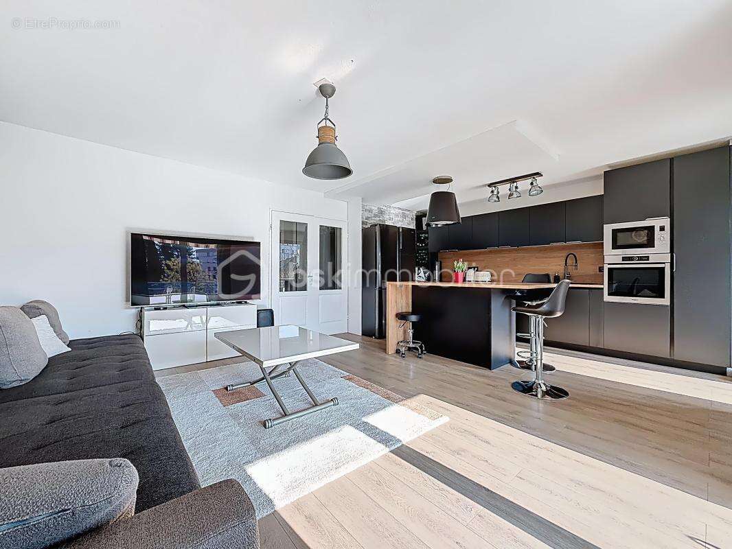 Appartement à ECHIROLLES