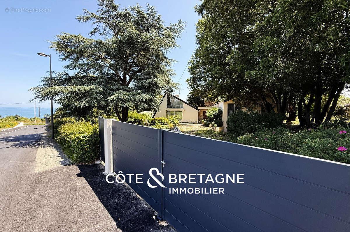 Maison à ETABLES-SUR-MER