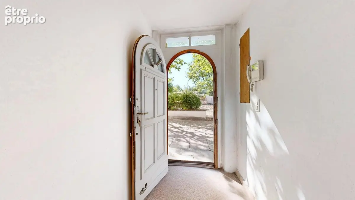 Appartement Pernes Les Fontaines 4 chambres 133 m2 avec jardin - photo 3
