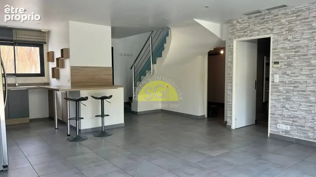 Villa de 2015 - photo 5