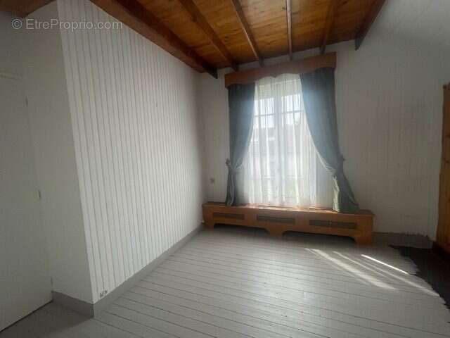 Maison à LE BLANC-MESNIL