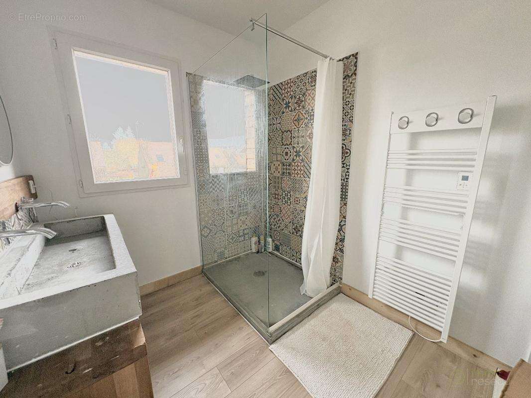 Maison à ROSNY-SUR-SEINE