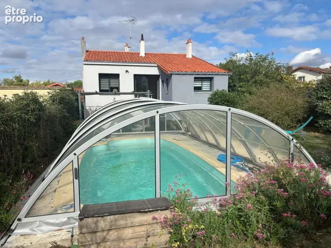 Maison 4 chambres, jardin et piscine - photo 2