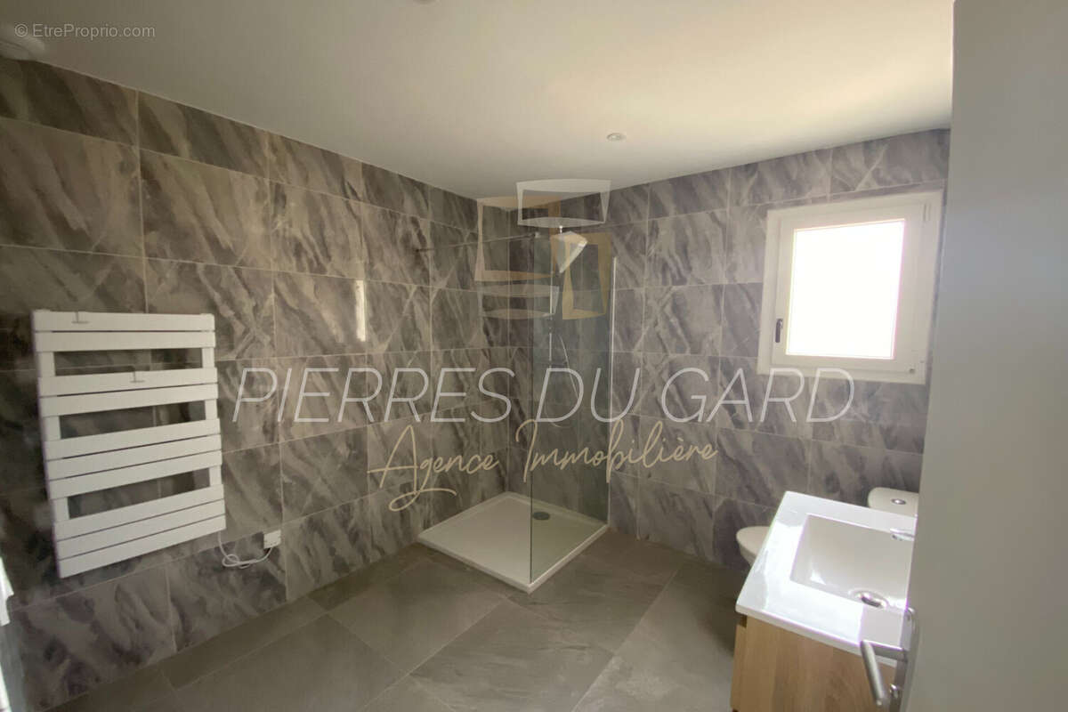 Maison à BOUILLARGUES