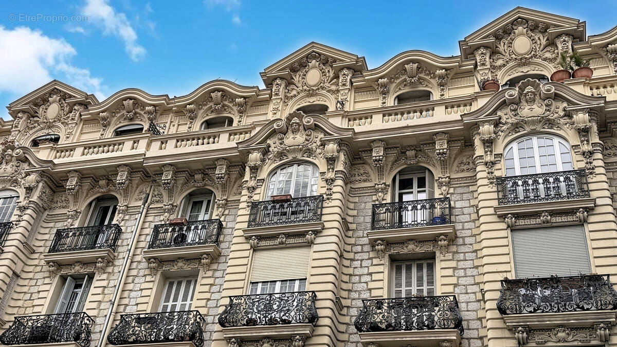 Appartement à NICE