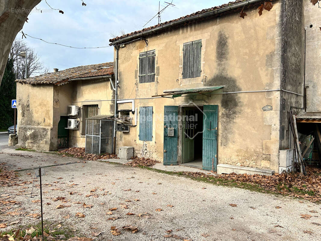 Appartement à SAINT-ETIENNE-DU-GRES
