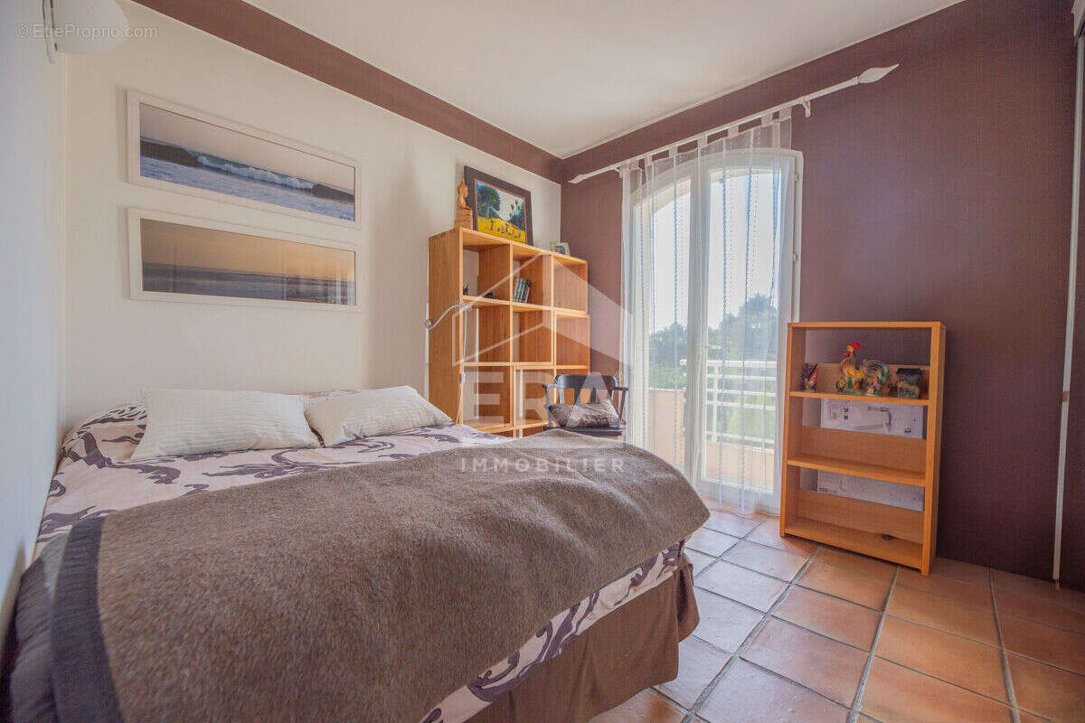 Maison à MANDELIEU-LA-NAPOULE