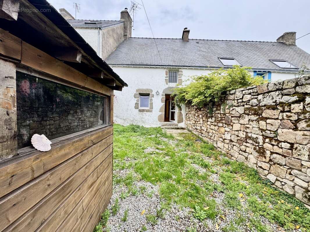 Maison à SAINT-ARMEL