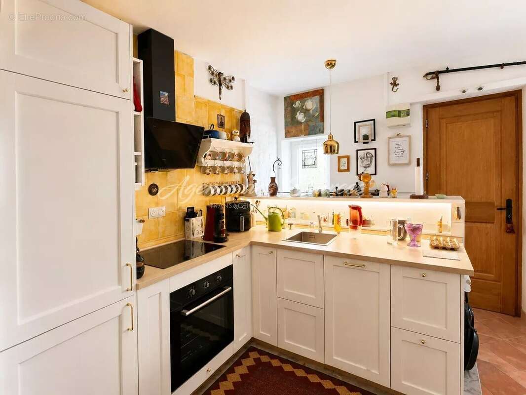 Appartement T2 en rez-de-chausée à Varages - photo 5