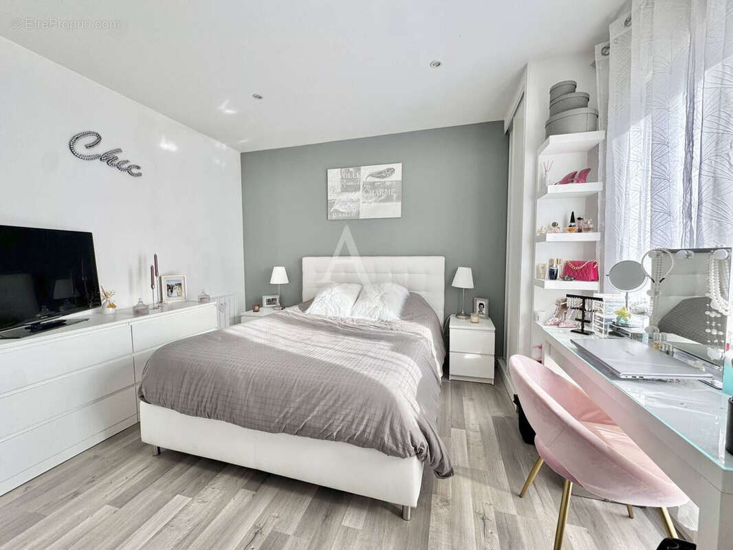 Maison à OZOIR-LA-FERRIERE