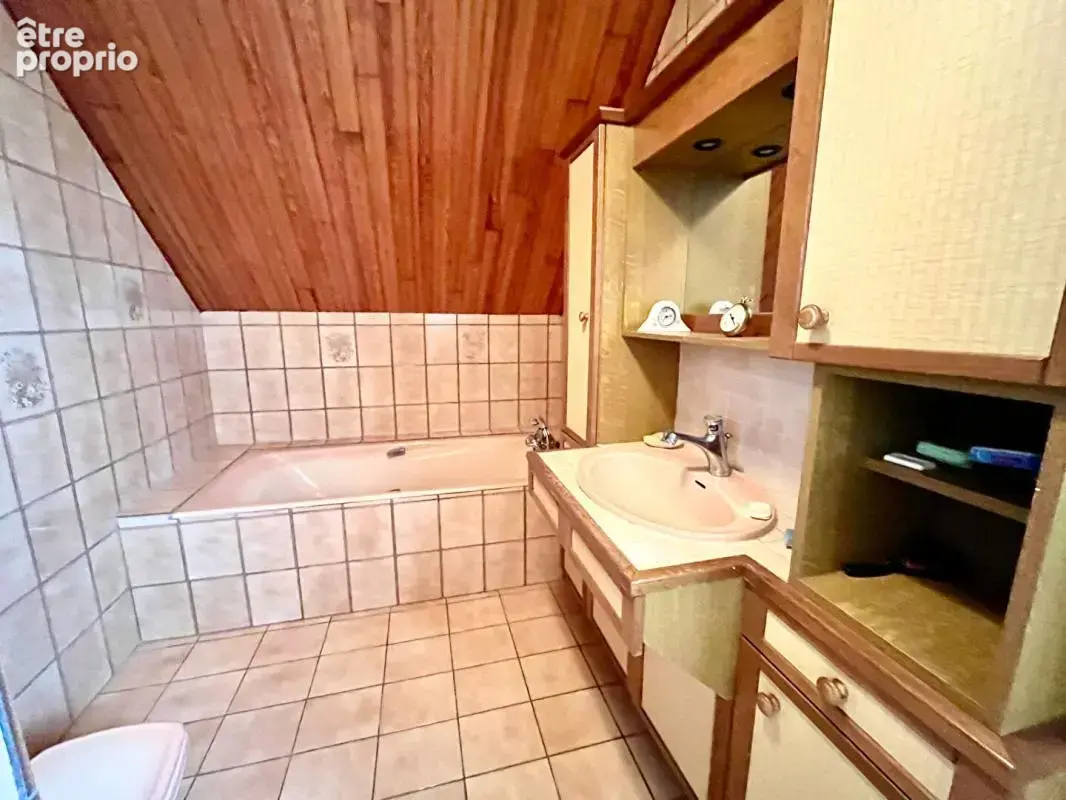 NOAILLES centre ville MAISON de 169m² - photo 9