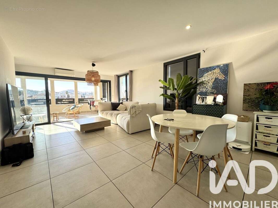 Photo 4 - Appartement à LA SEYNE-SUR-MER