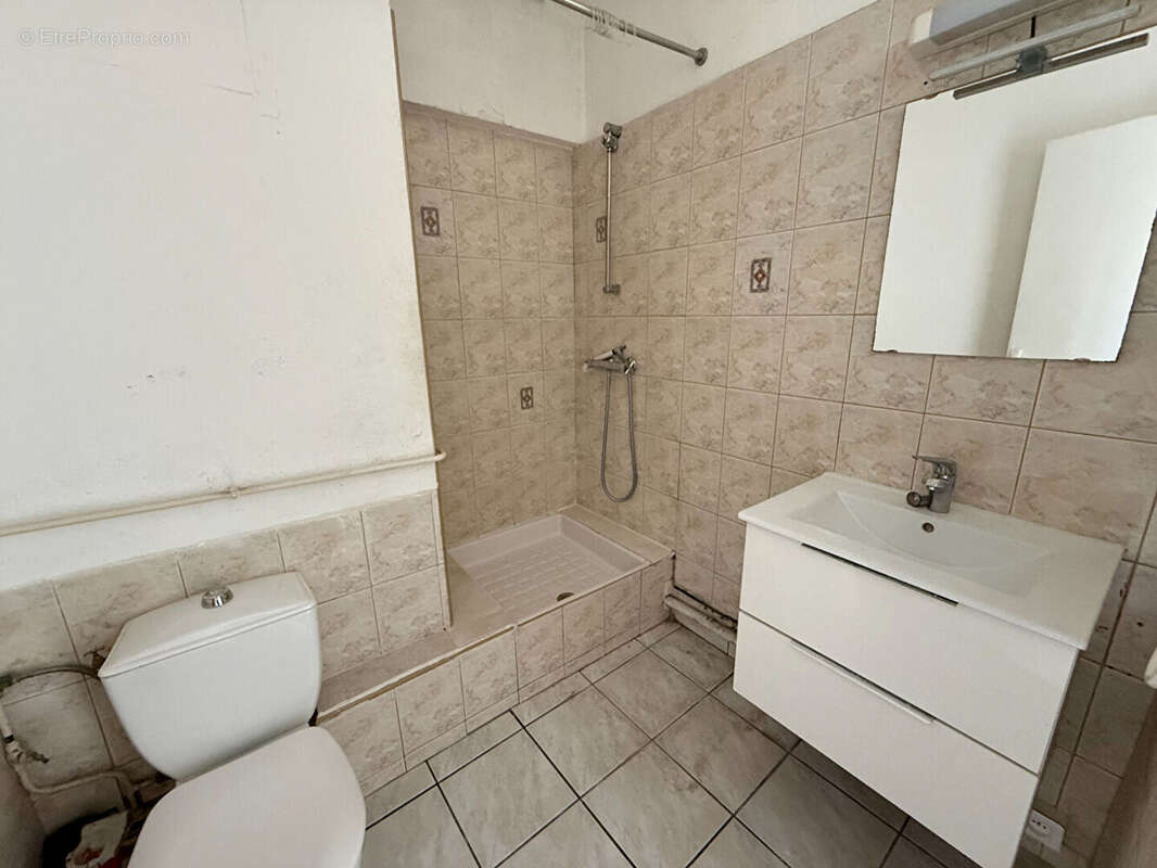 TOULON PALAIS DE JUSTICE Appartement T2 avec ascenseur - photo 3