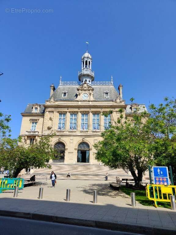 Appartement à ASNIERES-SUR-SEINE